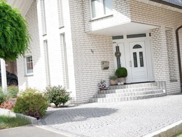  1070168 Gusinde Nichtssagen 1024h 60