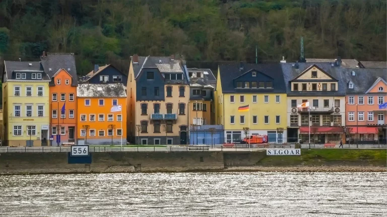 21 Helga Weyers Heimat Rhein 3 Heimat 1024h 50