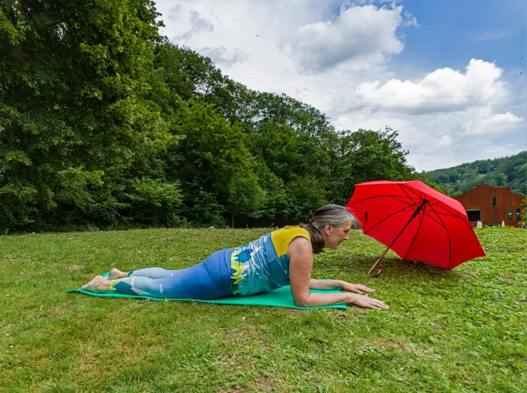 2e Ulrike Scharfenberger Wiebke Im Yoga Nichtssagen 1024h 50