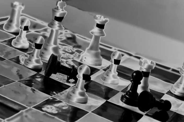 4 Wolfgang Schrammeck Schach Nichtssagen 1024h 70